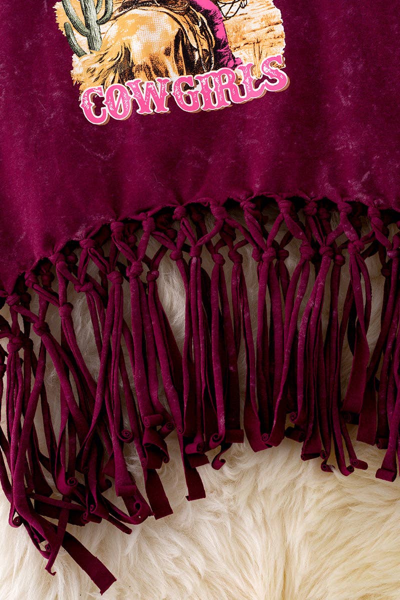 "Long live cowgirls" maroon graphic printed top w/fringe. TPG40429 SOL: 2XS