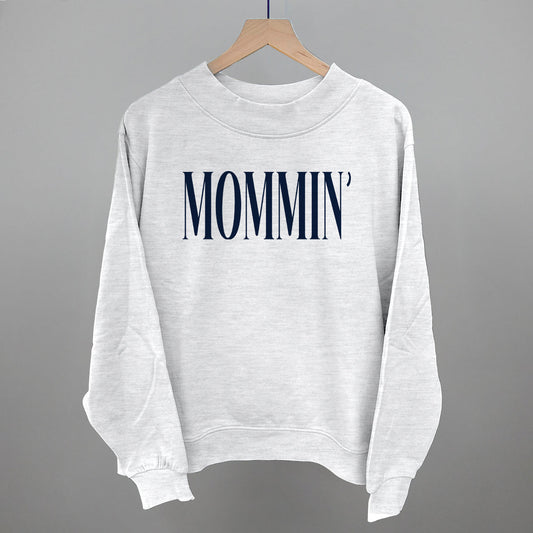 Mommin' Blue Text